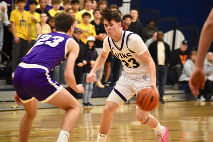 2023-24 Washington high school boys basketball: Sumner vs. Puyallup for 4A SPSL title at TCC.